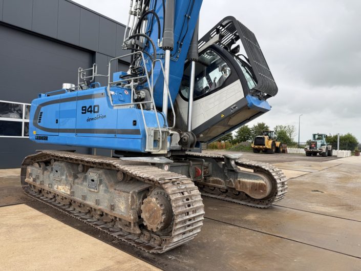 Liebherr R940 Demolition (34)