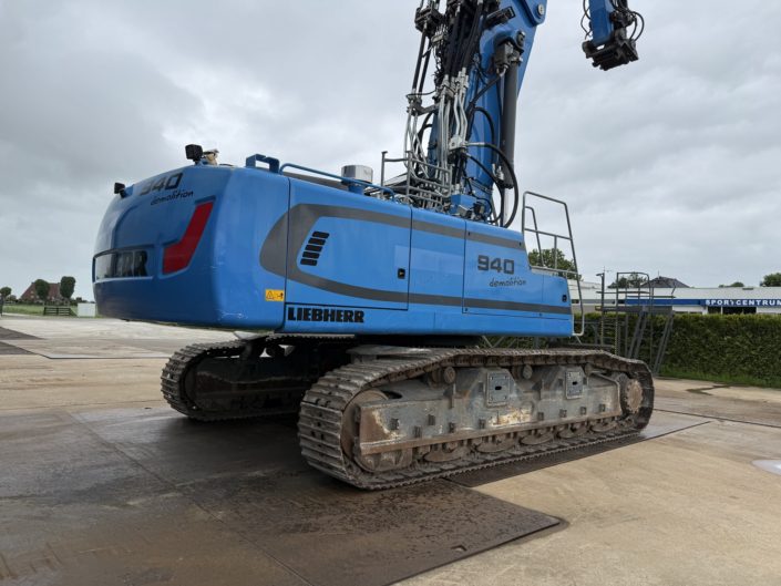 Liebherr R940 Demolition (36)