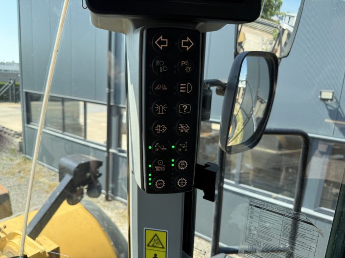 CAT 982M (12)