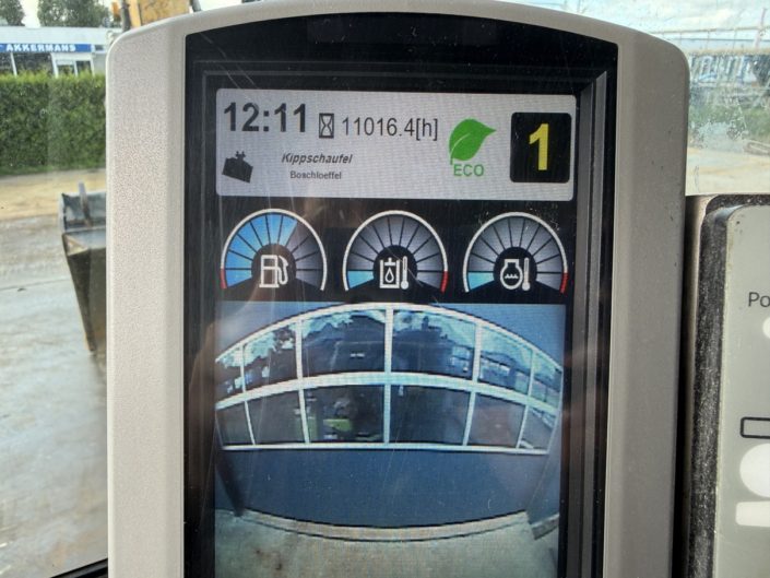 CAT 320E 2012 (8)