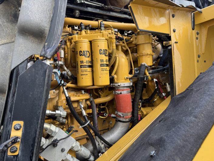 CAT 982M 2017 (10)