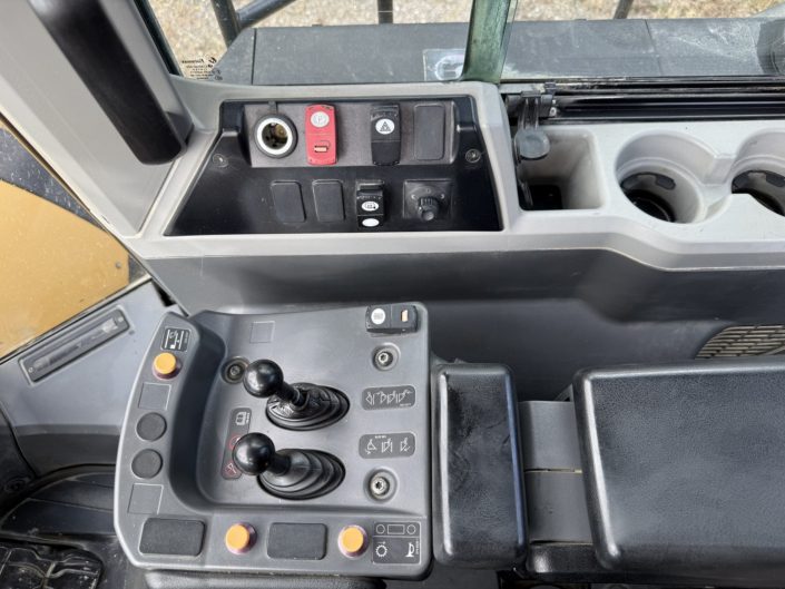 CAT 982M 2017 (6)